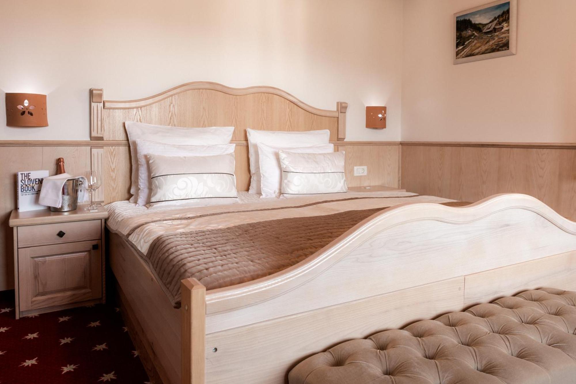 Hotel Planinka Ljubno Екстериор снимка