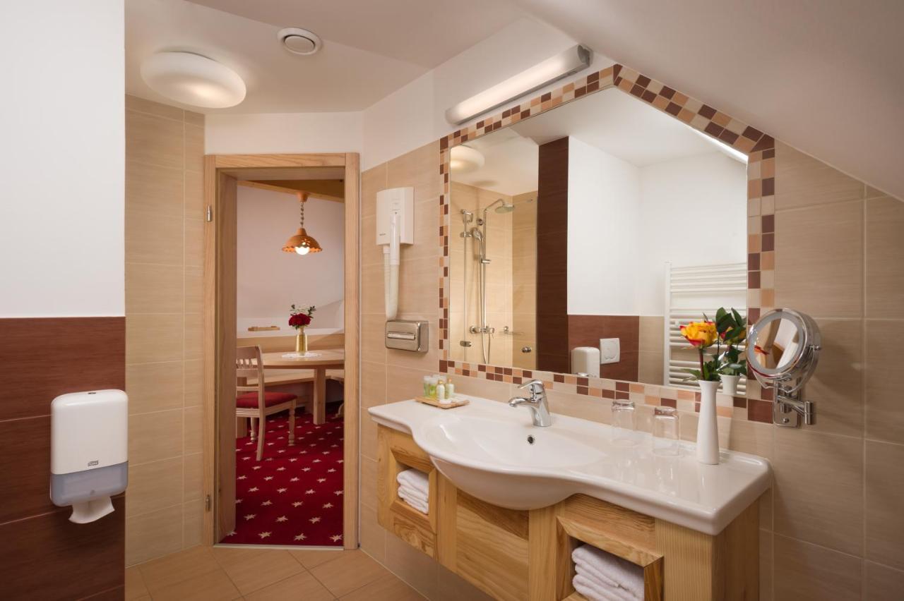 Hotel Planinka Ljubno Екстериор снимка