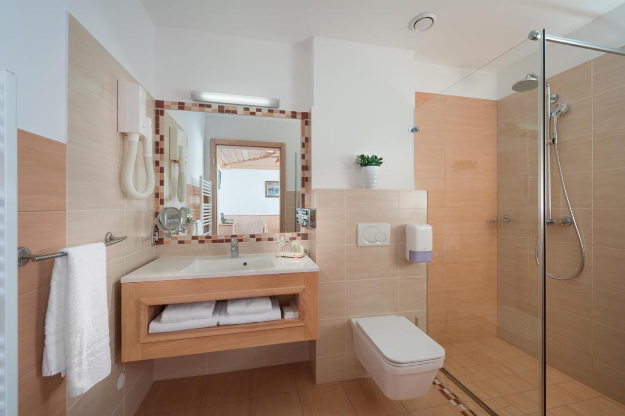 Hotel Planinka Ljubno Екстериор снимка